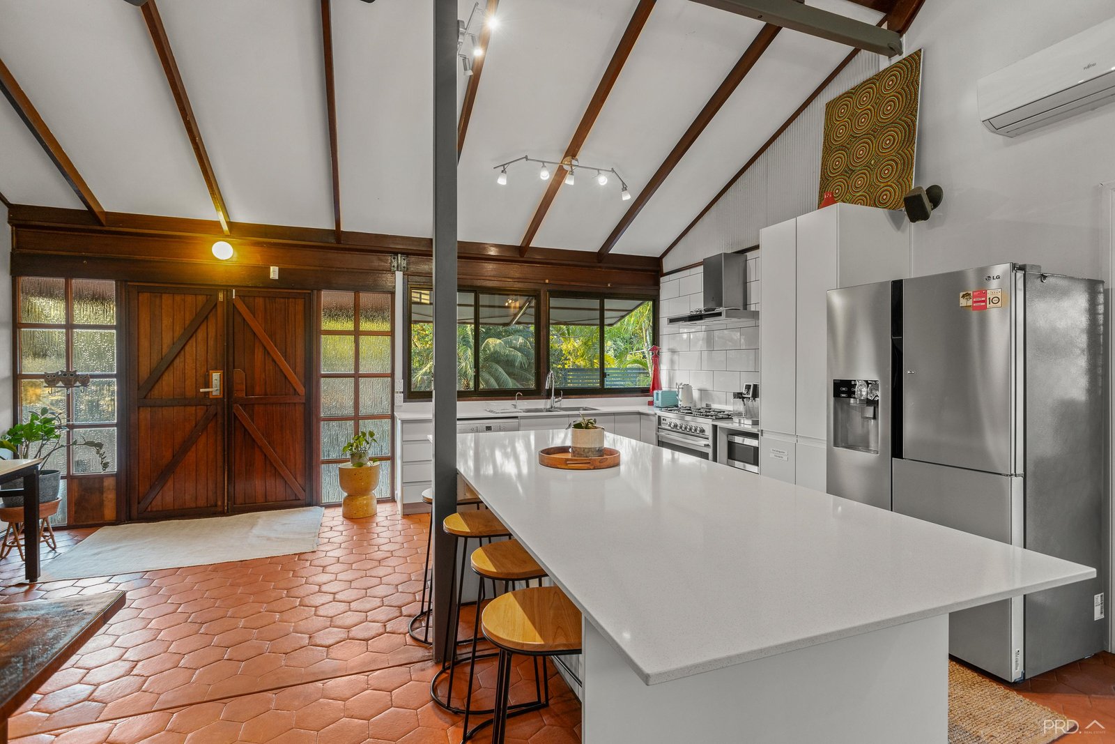 6 Aarons Drive CABLE BEACH 25