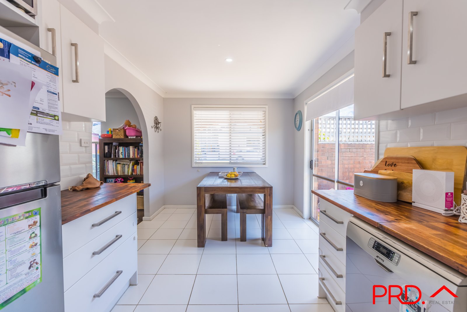 6 Adam Street TAMWORTH 5