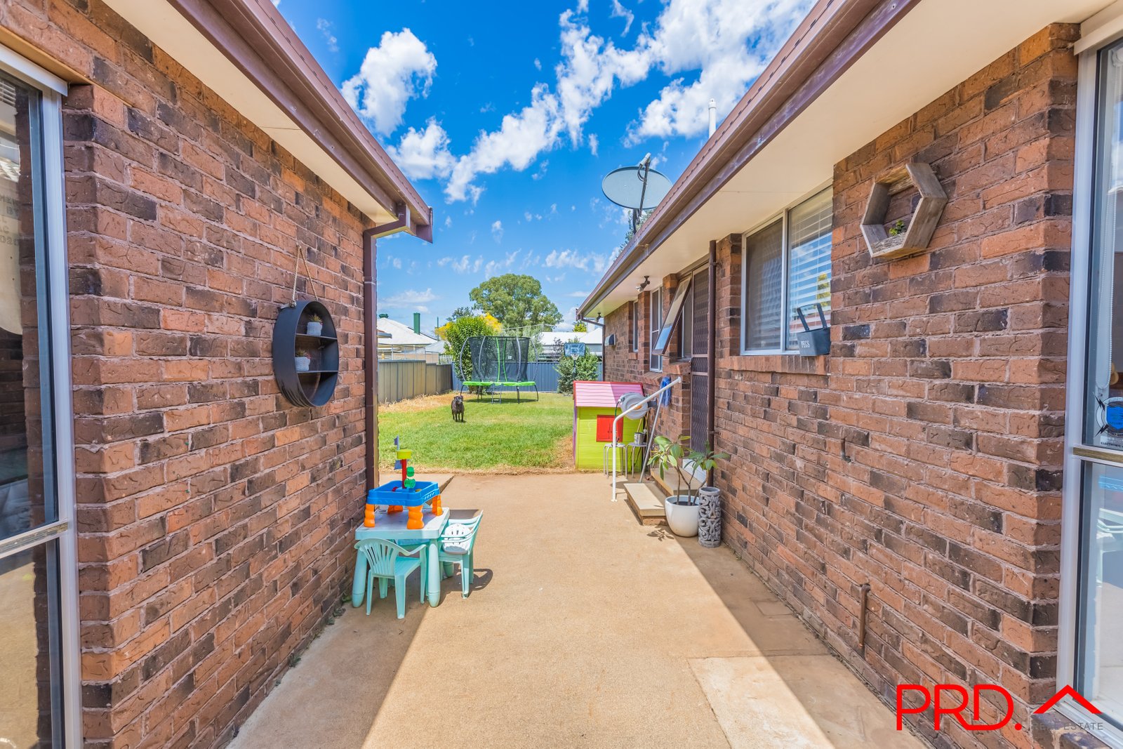 6 Adam Street TAMWORTH 14