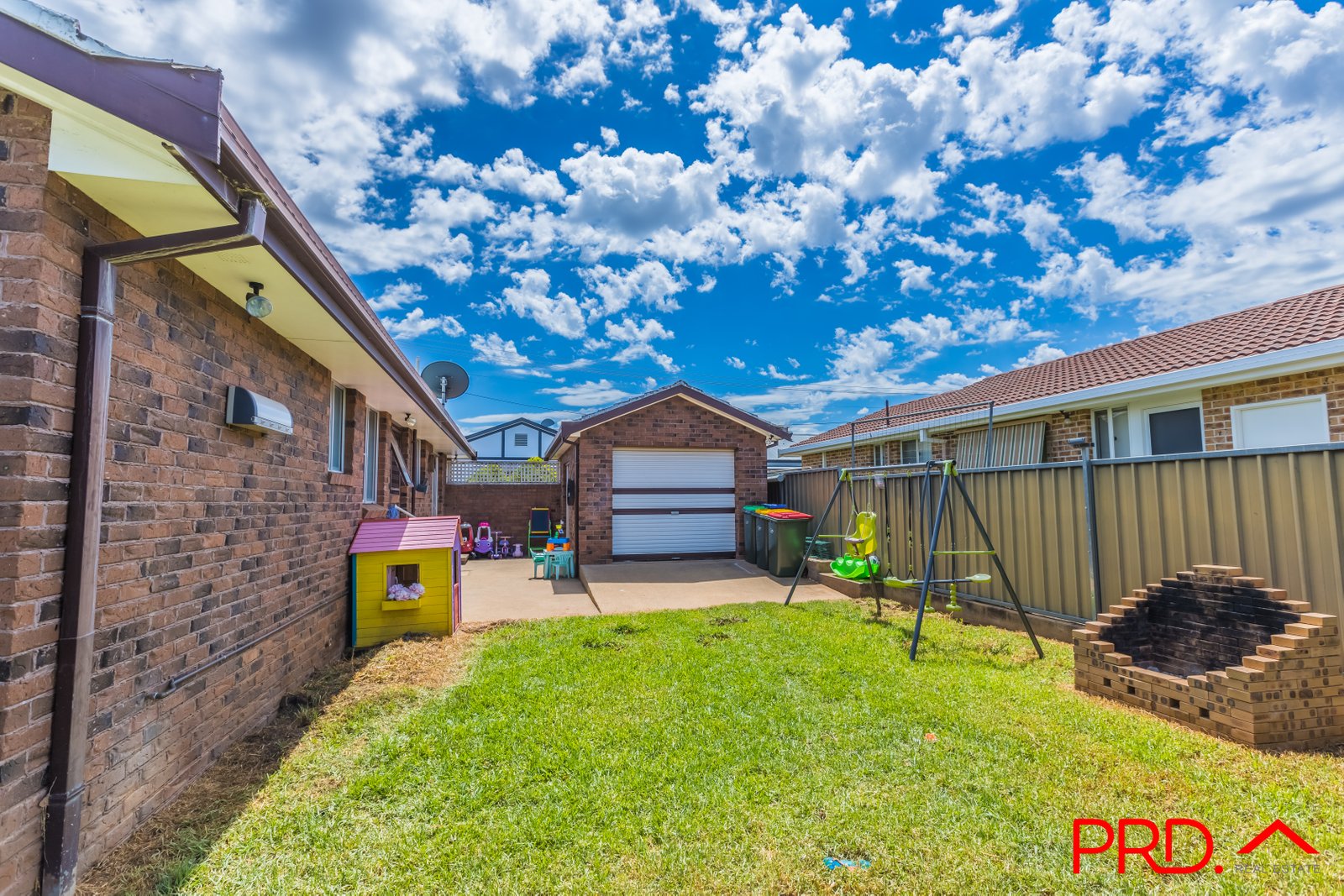 6 Adam Street TAMWORTH 15