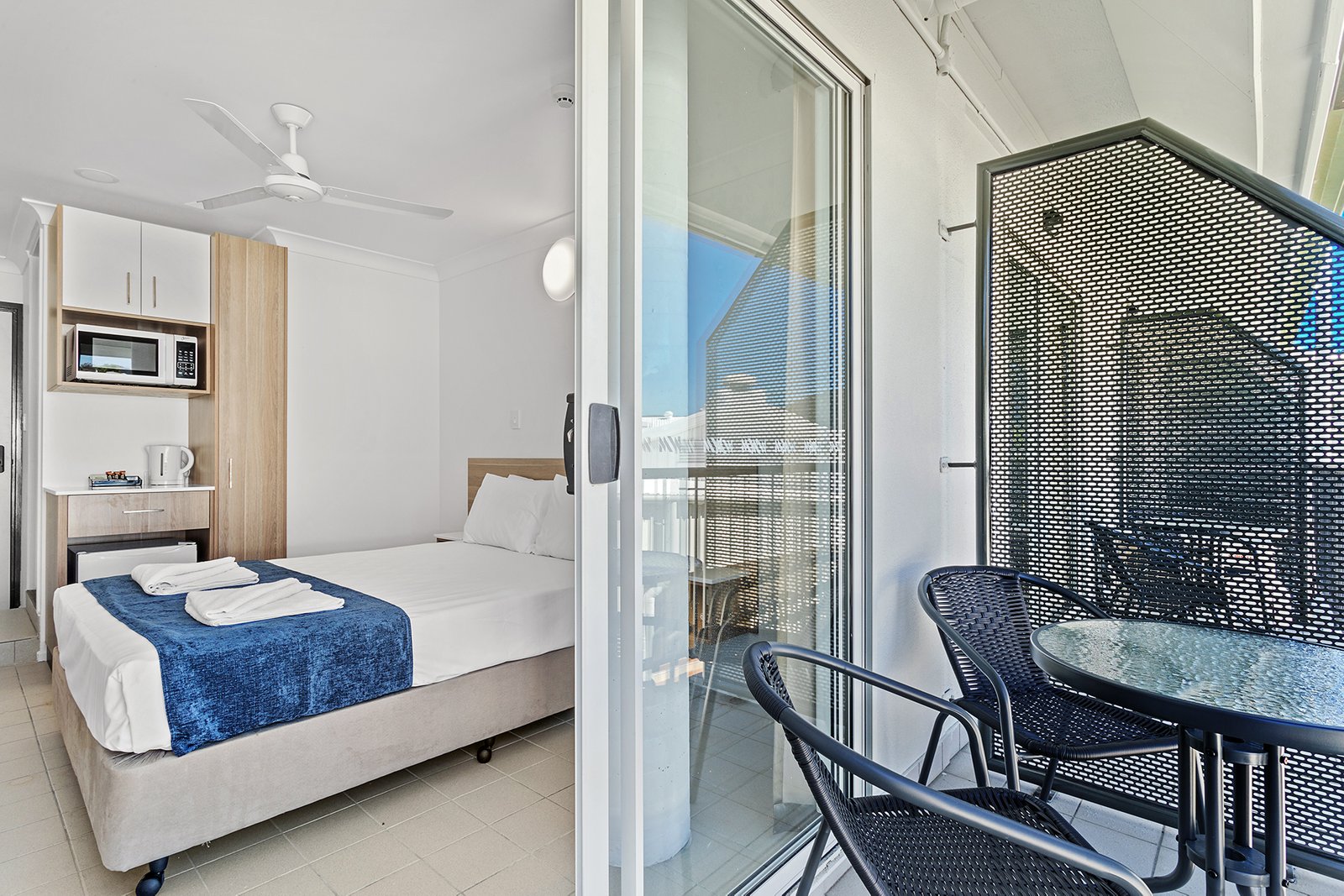 6 Airlie Esplanade AIRLIE BEACH 6