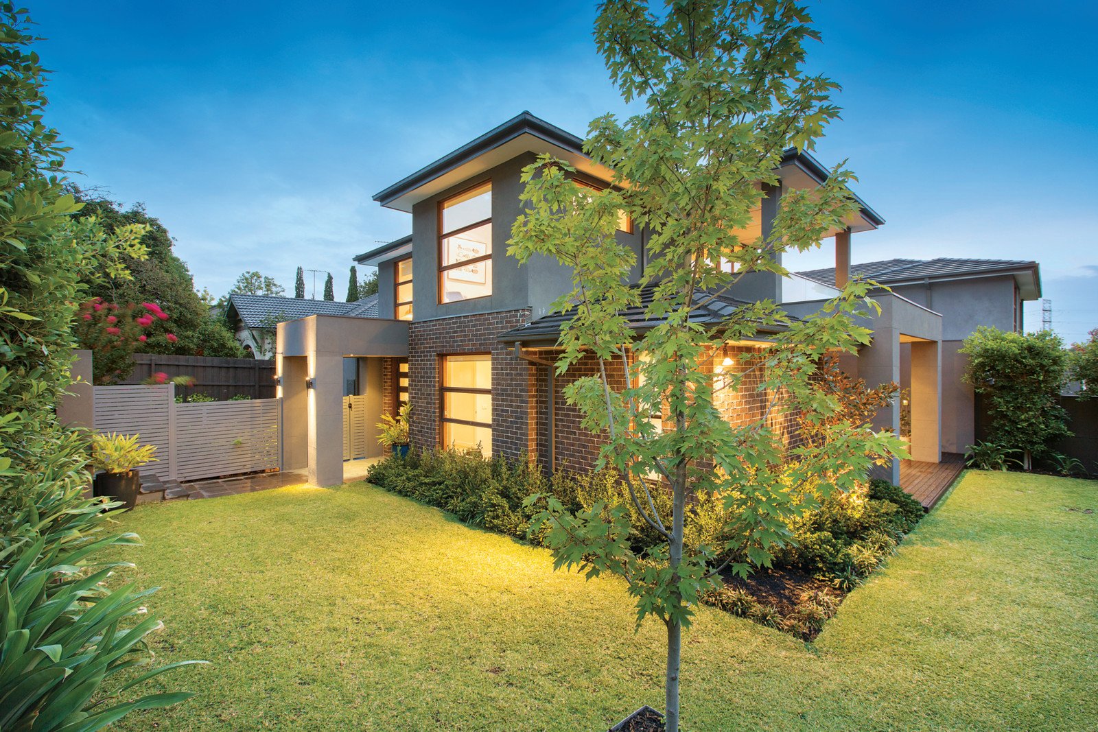 6 Albion Road, Glen Iris, VIC