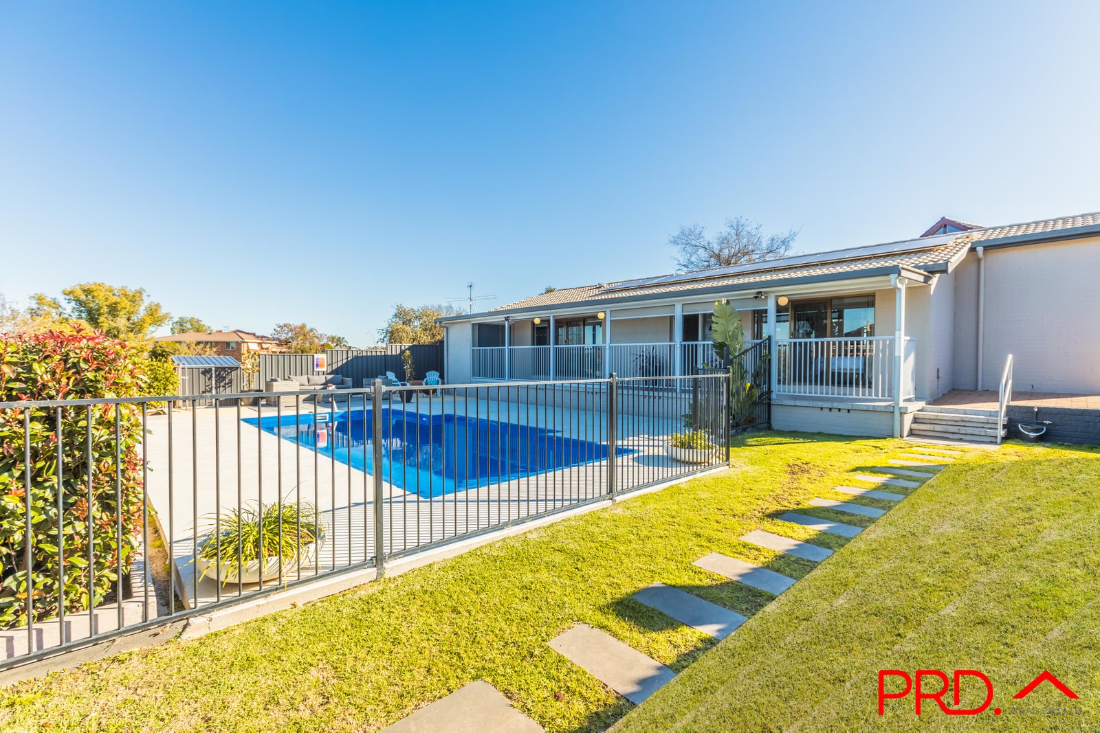 6 Alexis Street TAMWORTH 4