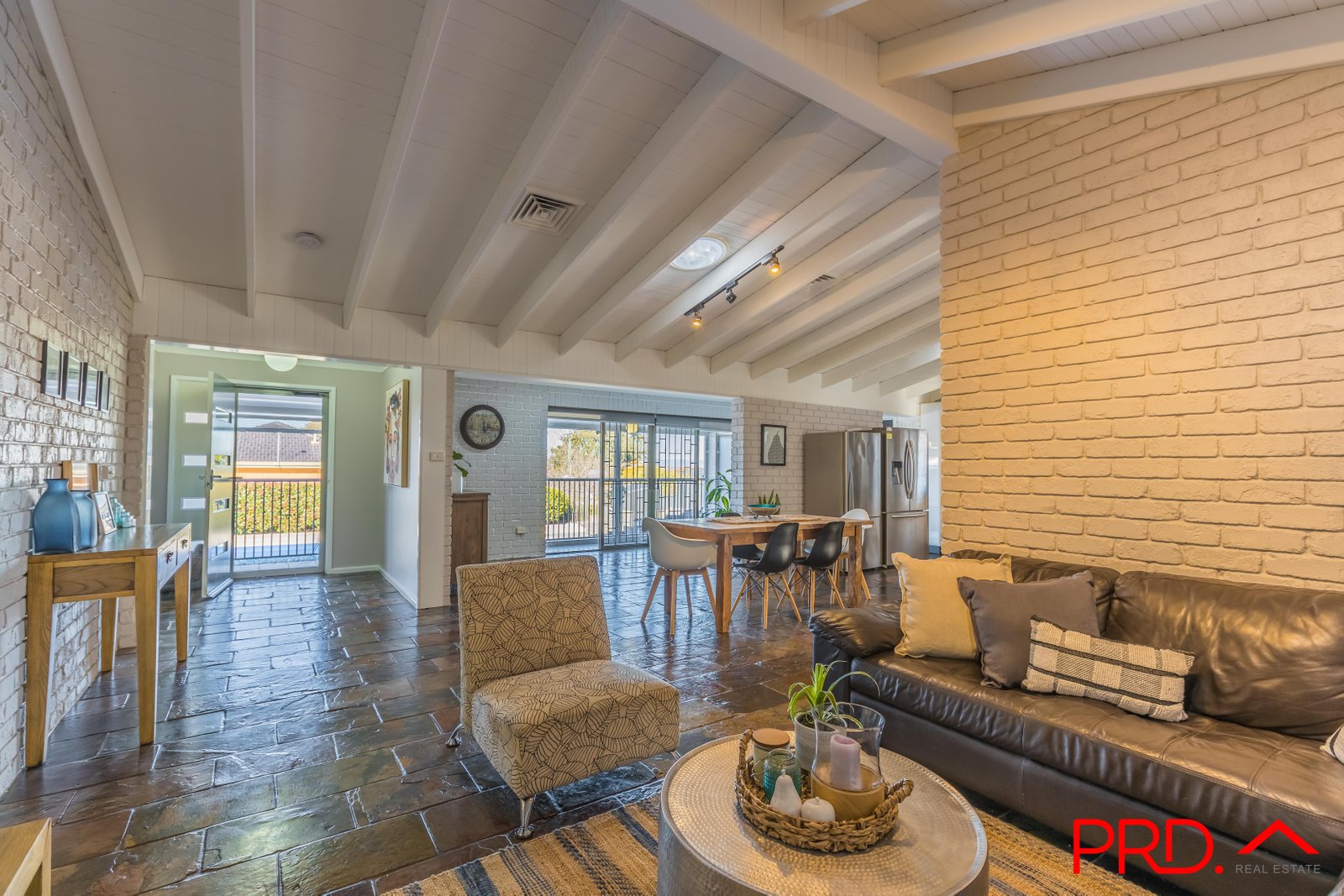 6 Alexis Street TAMWORTH 9