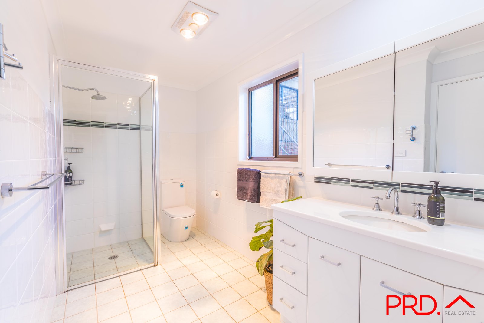6 Alexis Street TAMWORTH 16