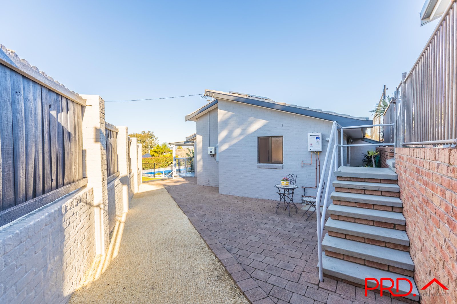6 Alexis Street TAMWORTH 24