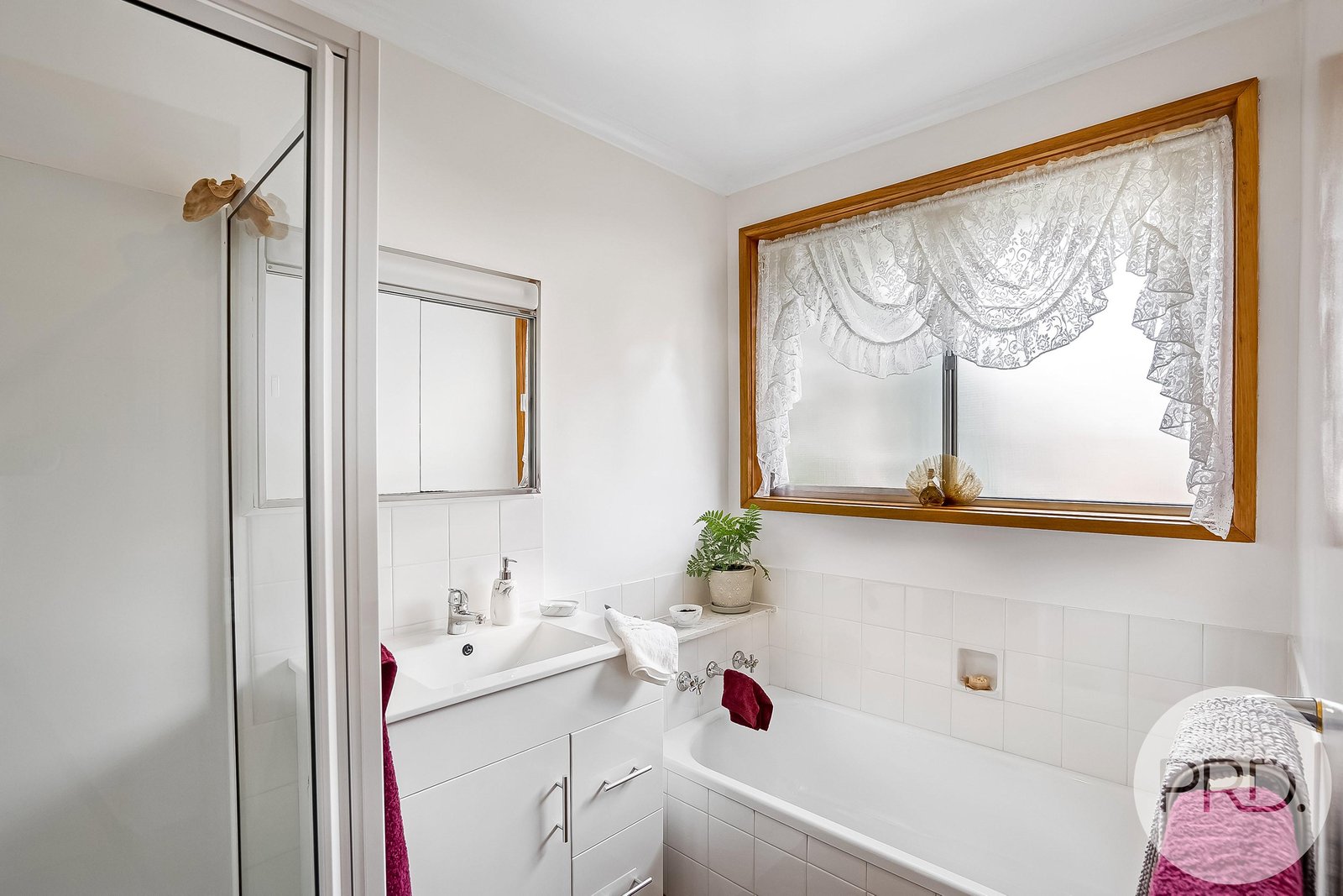 6 Alford Street HOWRAH 12