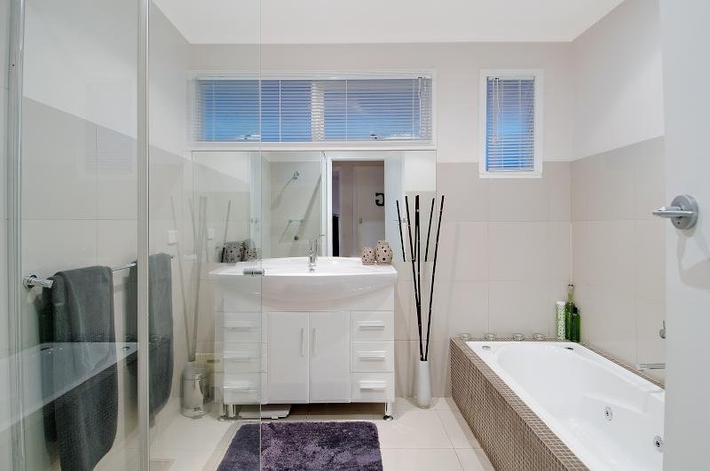 Gallery: 6 Alison Street