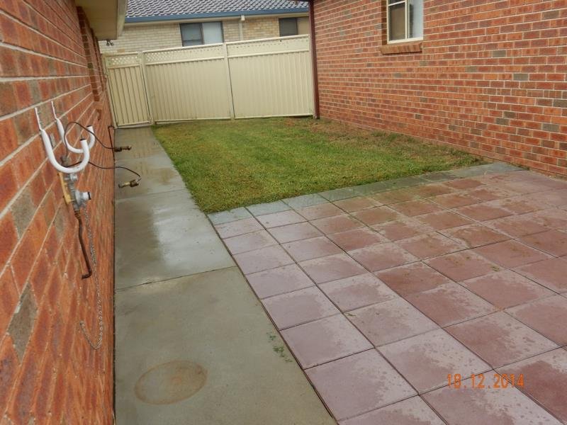 6 Allawah Street TAMWORTH 5