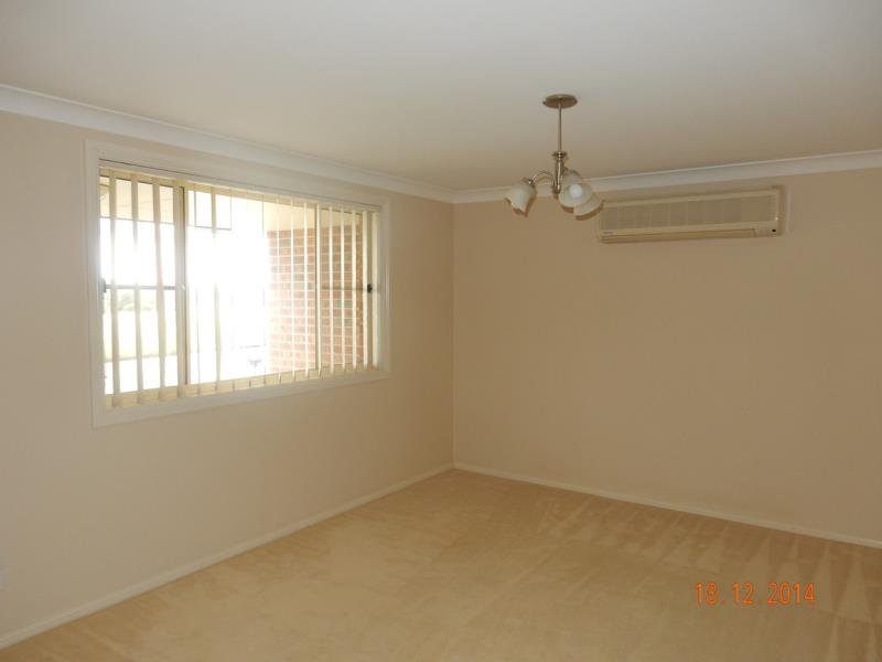 6 Allawah Street TAMWORTH 4