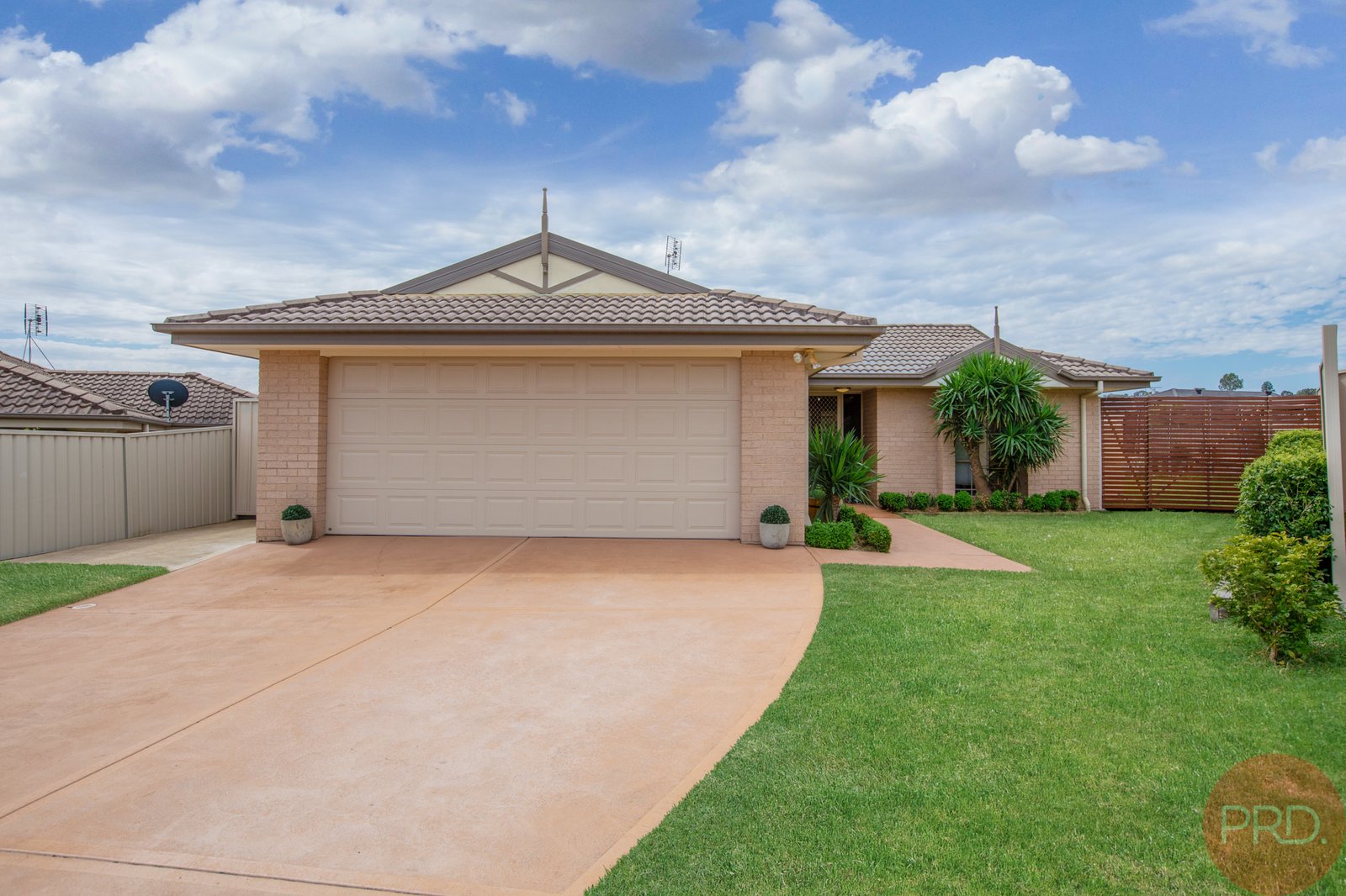 6 Allwood Close BRANXTON 1