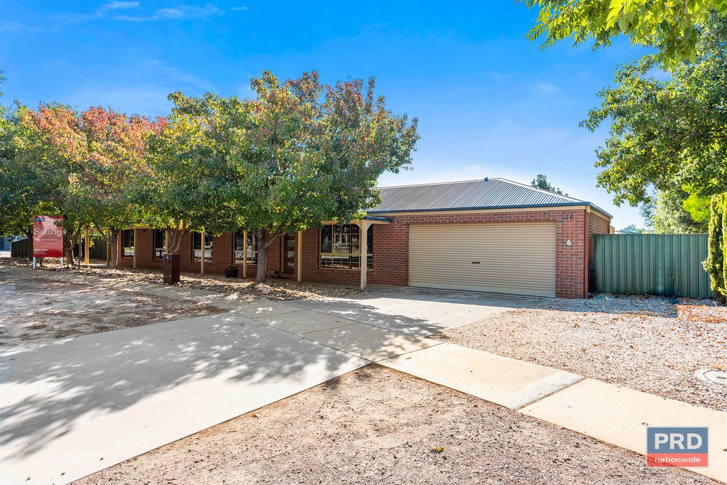 6 Amesbury Place STRATHFIELDSAYE 16
