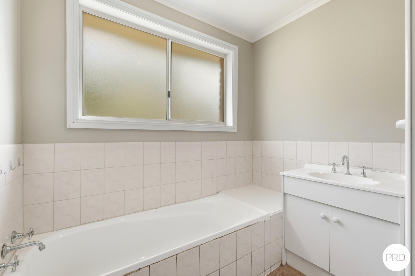 6 Anita Place GLENORCHY 10