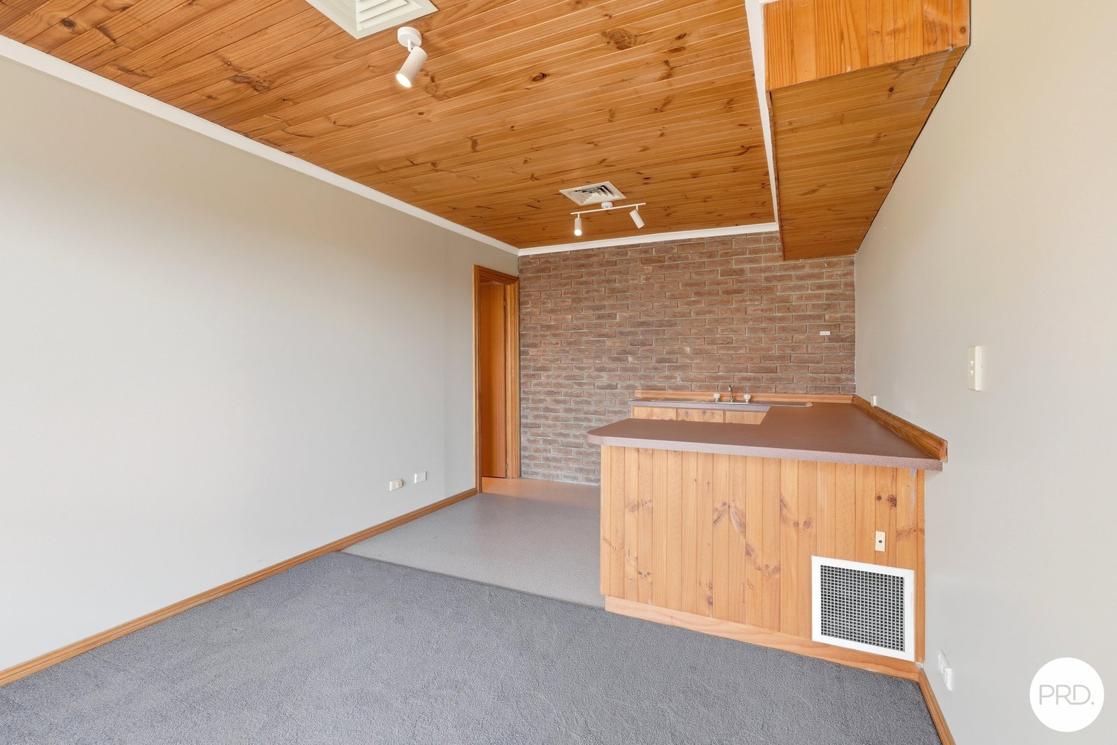 6 Anita Place GLENORCHY 24