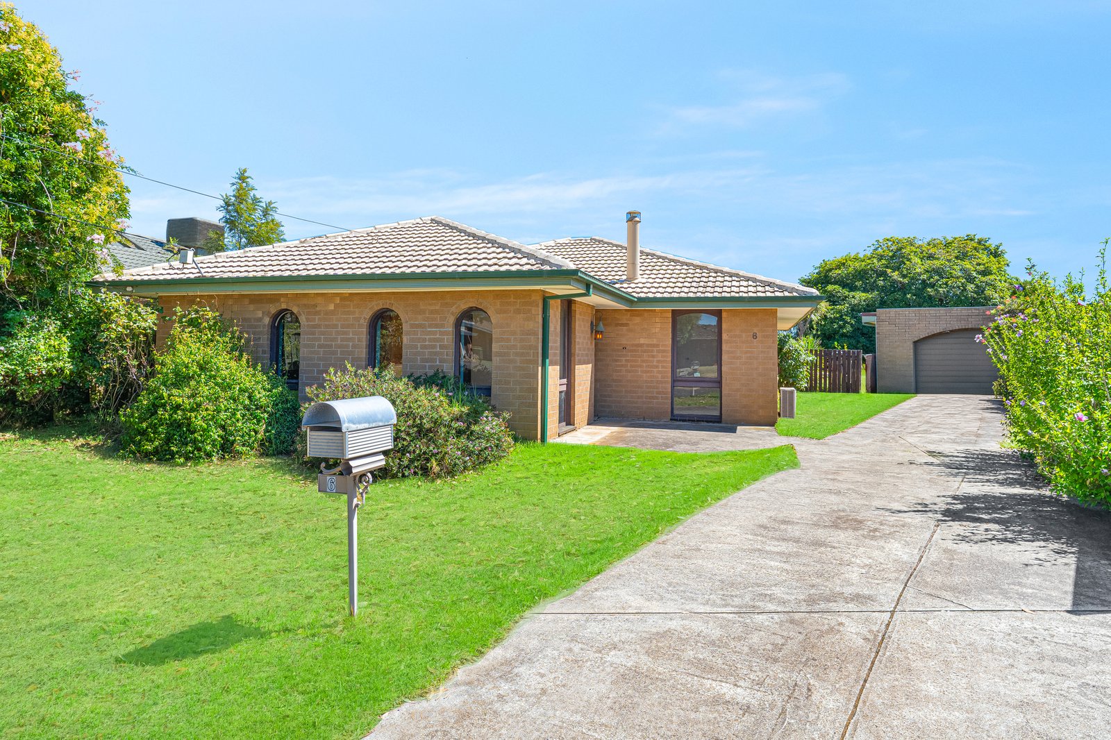 Gallery: 6 Anna Court