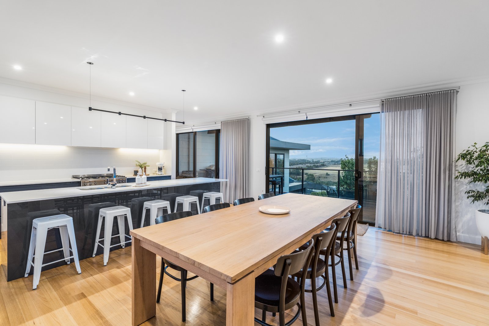 Gallery: 6 Annmaree Road