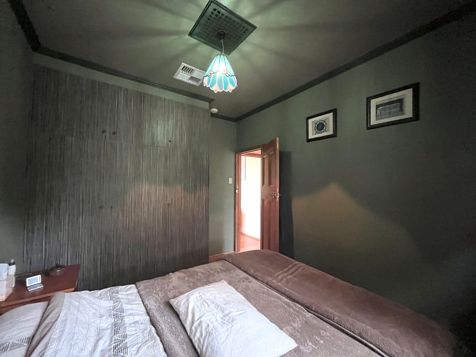 Gallery: 6 Anson Court