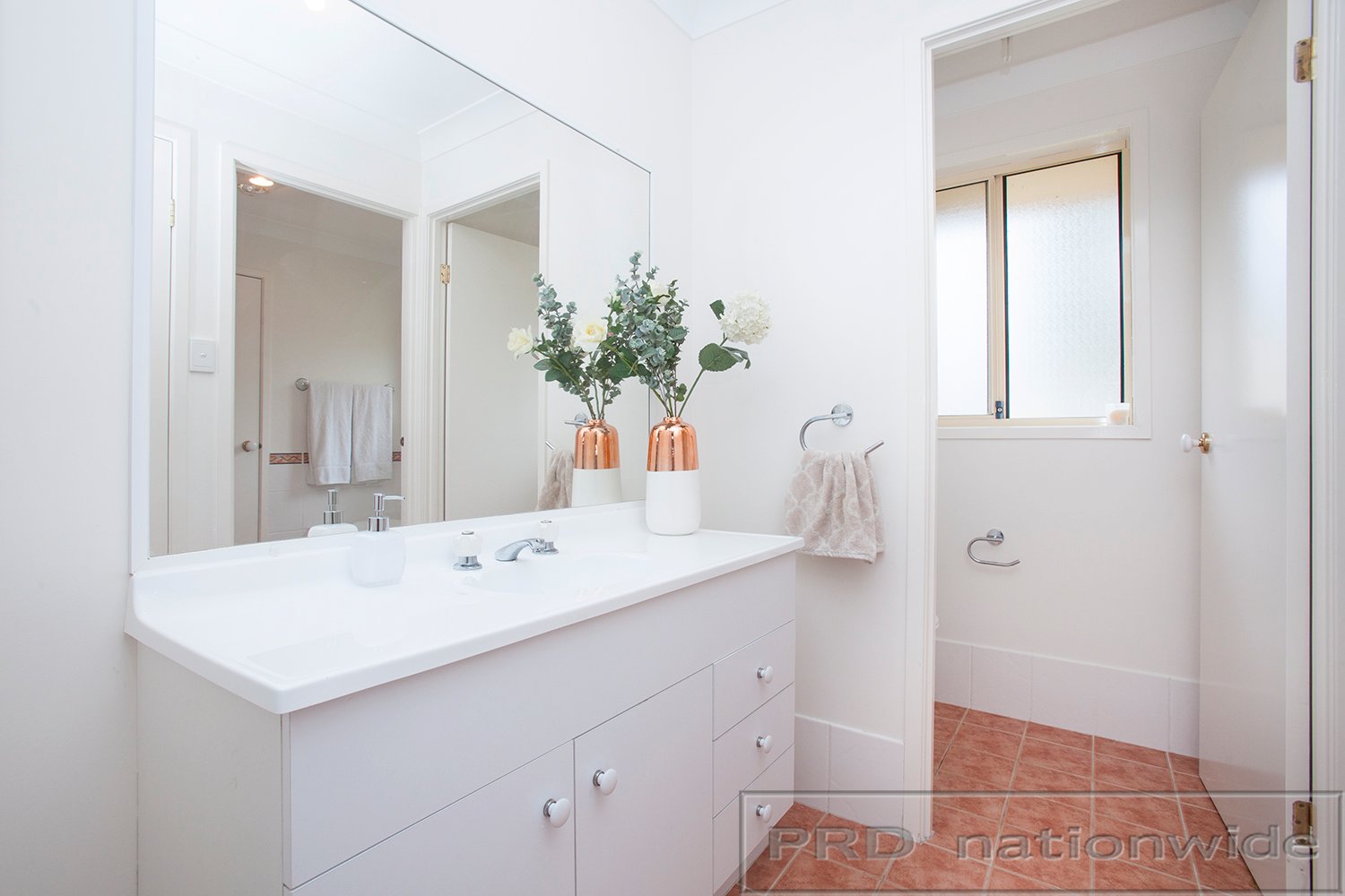 6 Antrim Close ASHTONFIELD 13