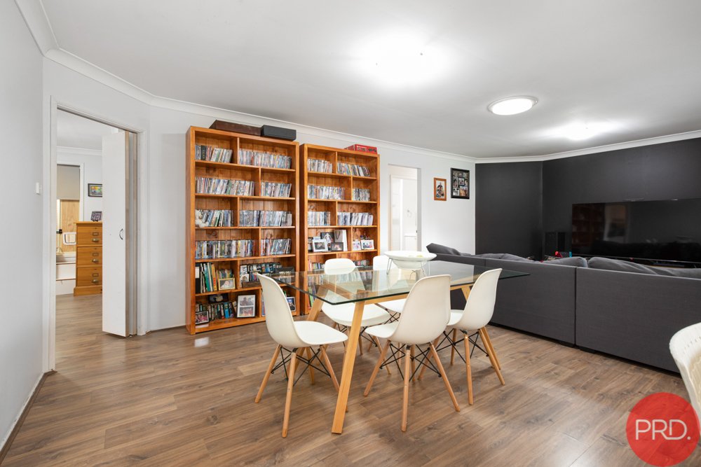 6 Appletree Avenue ABERGLASSLYN 5