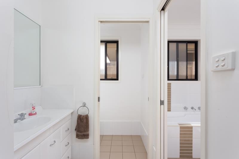 6 Apprentice Avenue FLOWERDALE 6