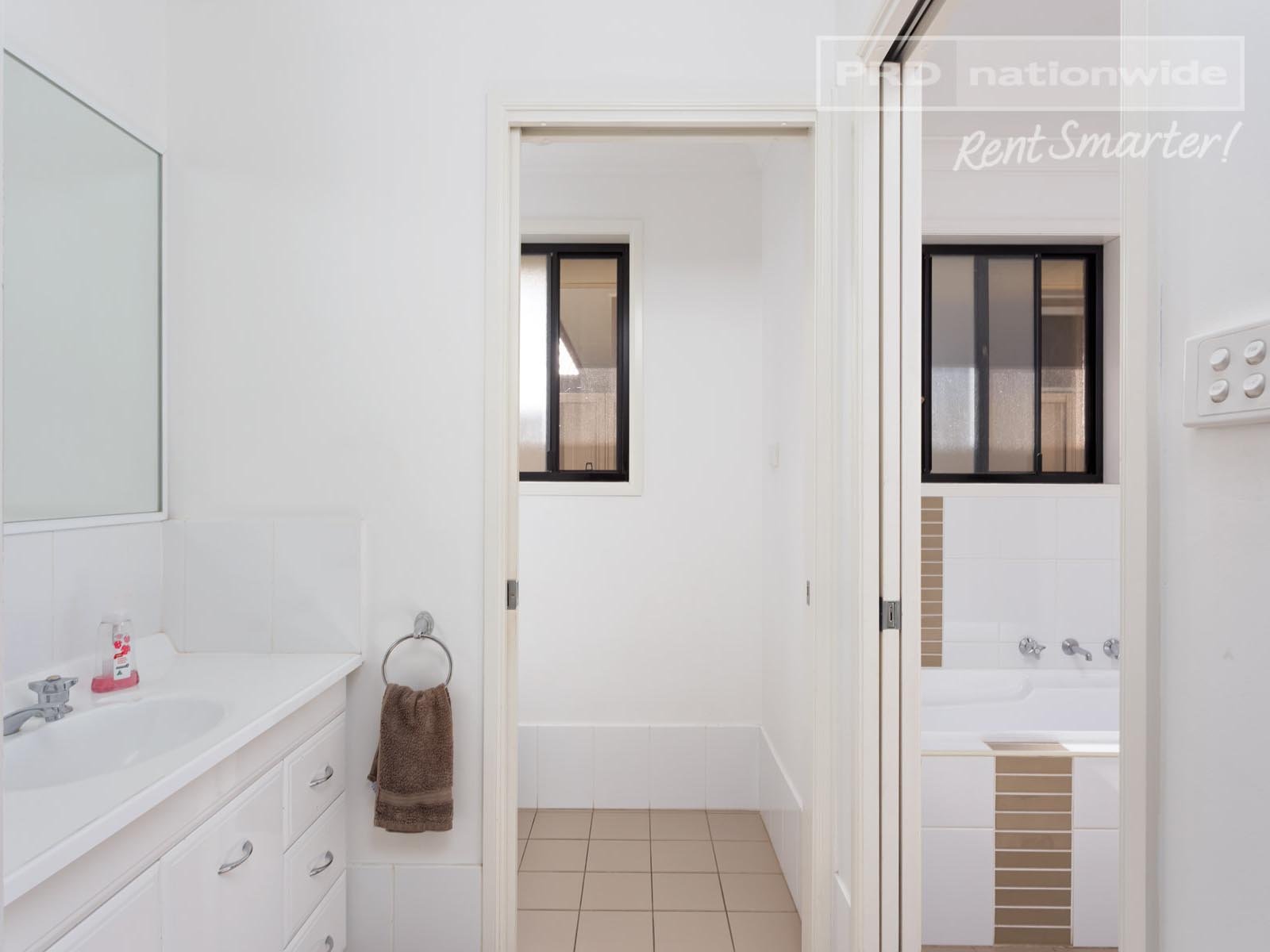 6 Apprentice Avenue FLOWERDALE 6