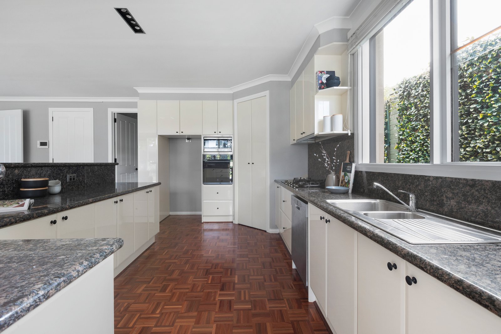 Real Estate and Property in 6 Armstrong Street, Beaumaris, VIC