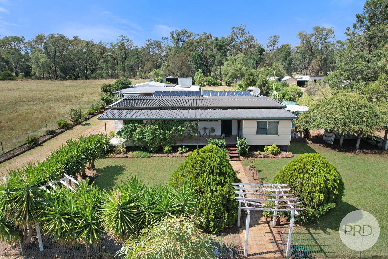 6 Arnold Avenue SPRING RIDGE 1