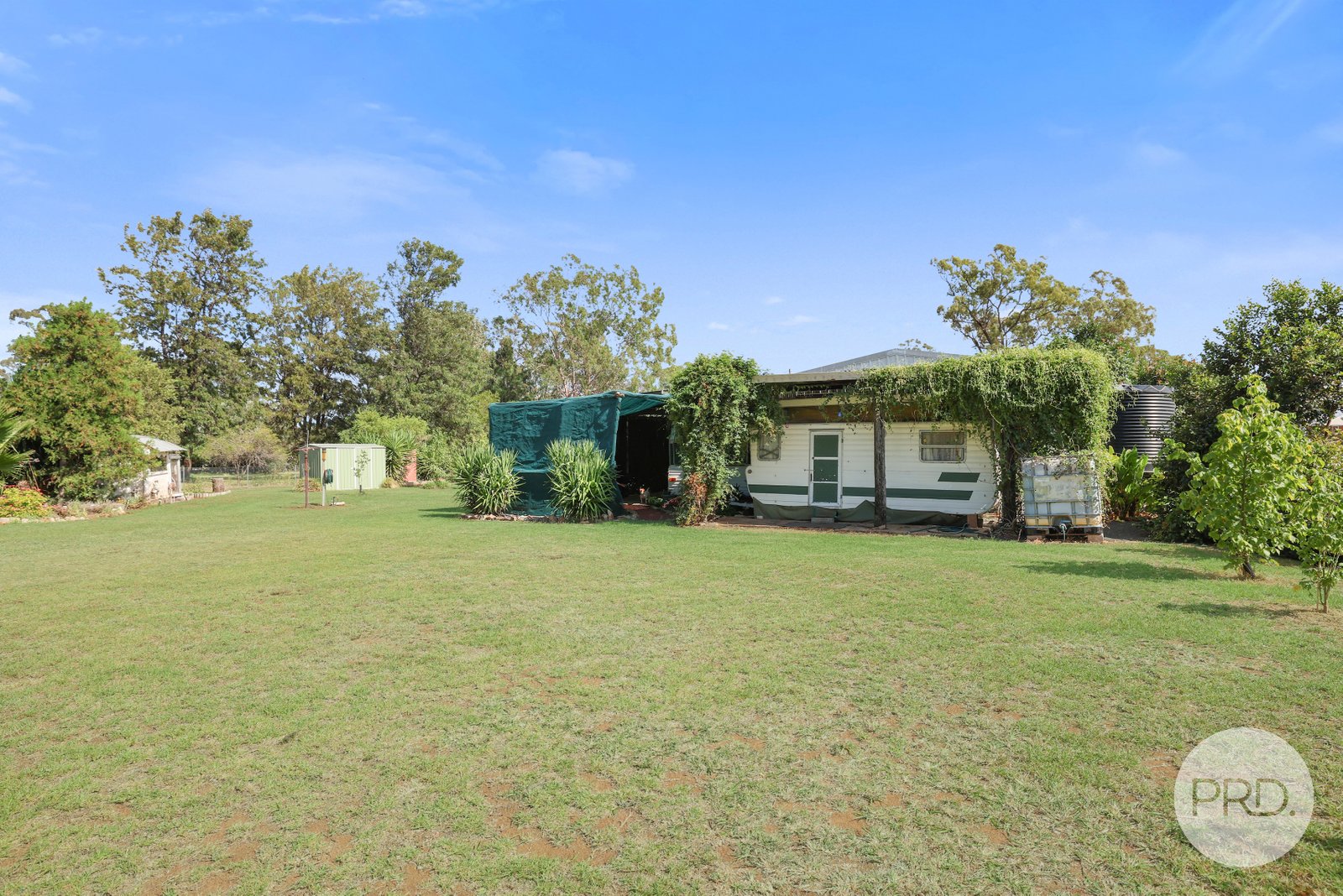 6 Arnold Avenue SPRING RIDGE 23