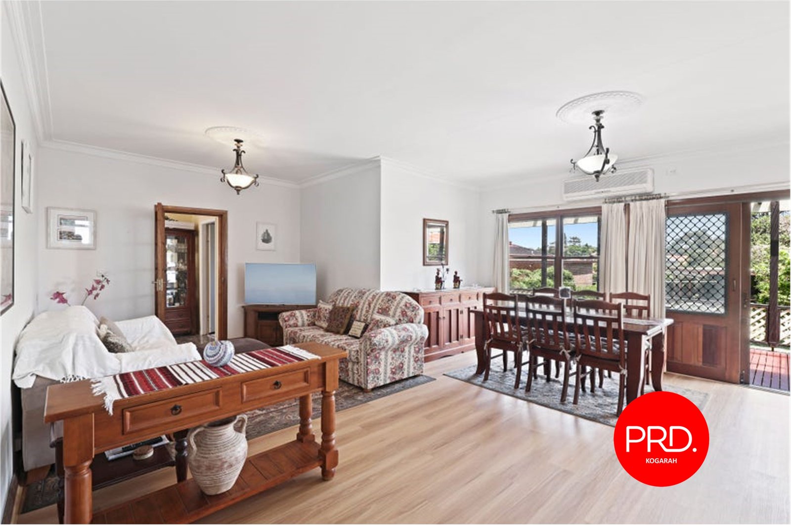 6 Arthur Street CROYDON 4