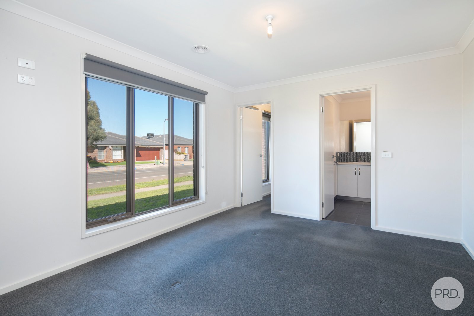 6 Ascot Gardens Drive DELACOMBE 7