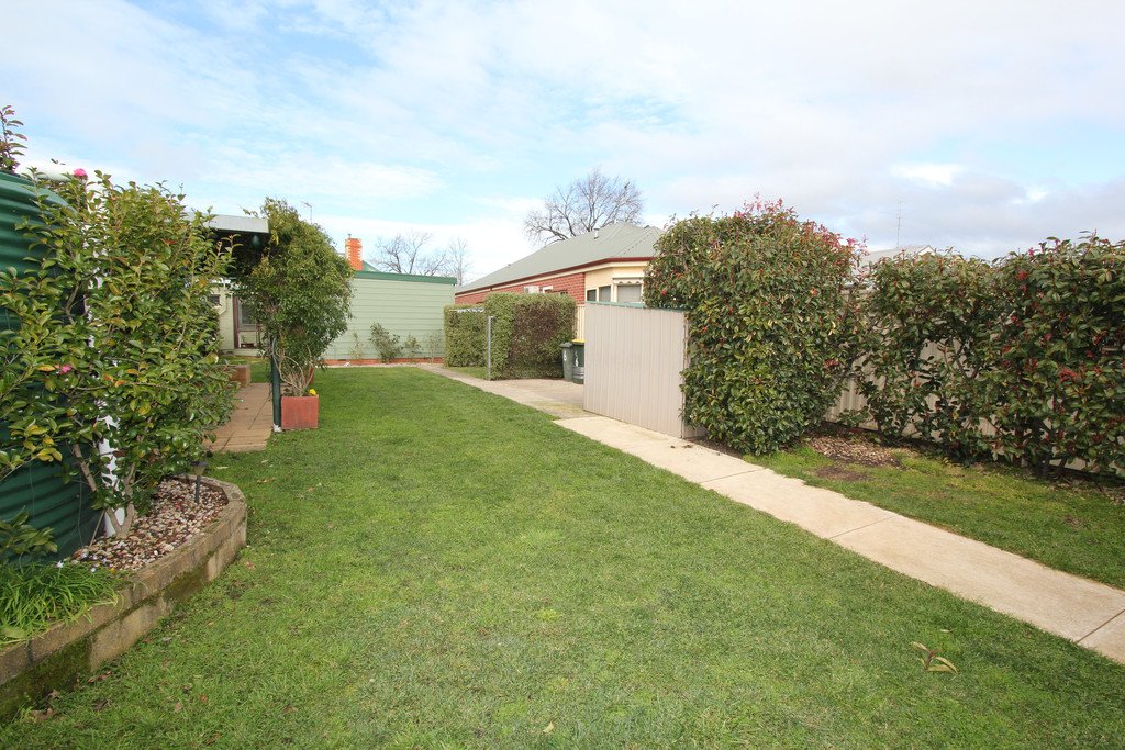 6 Ascot Street South BALLARAT CENTRAL 16