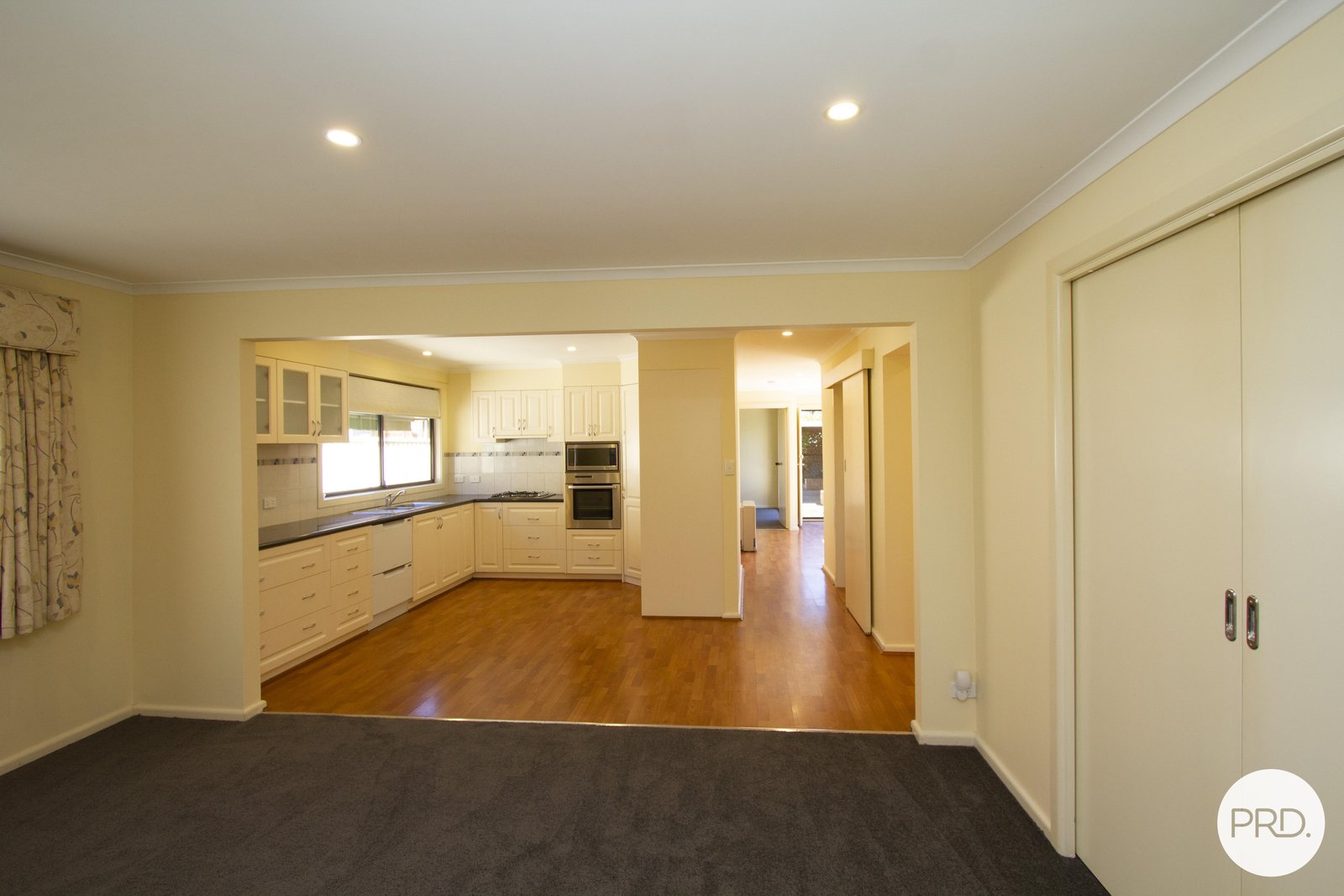 6 Ascot Street South BALLARAT CENTRAL 13