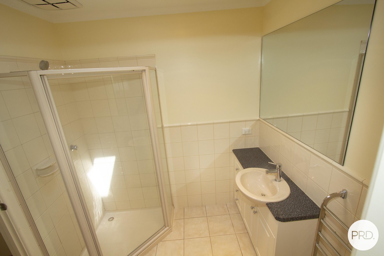 6 Ascot Street South BALLARAT CENTRAL 8