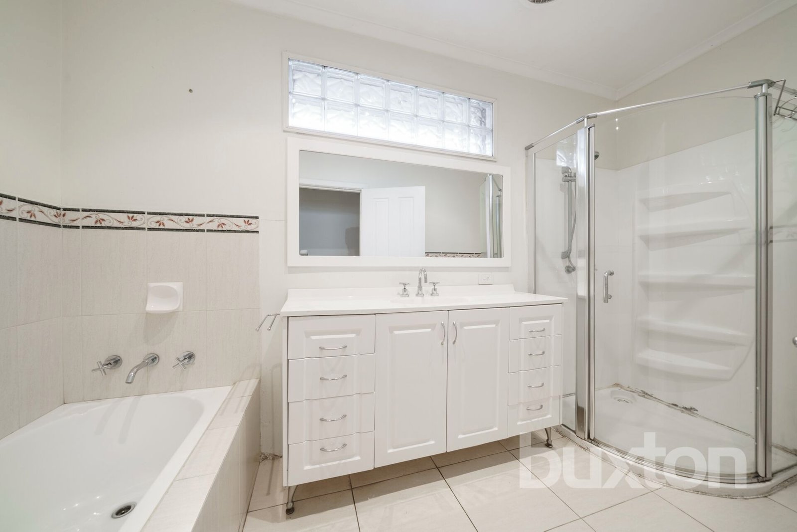 Gallery: 6 Ashby Court