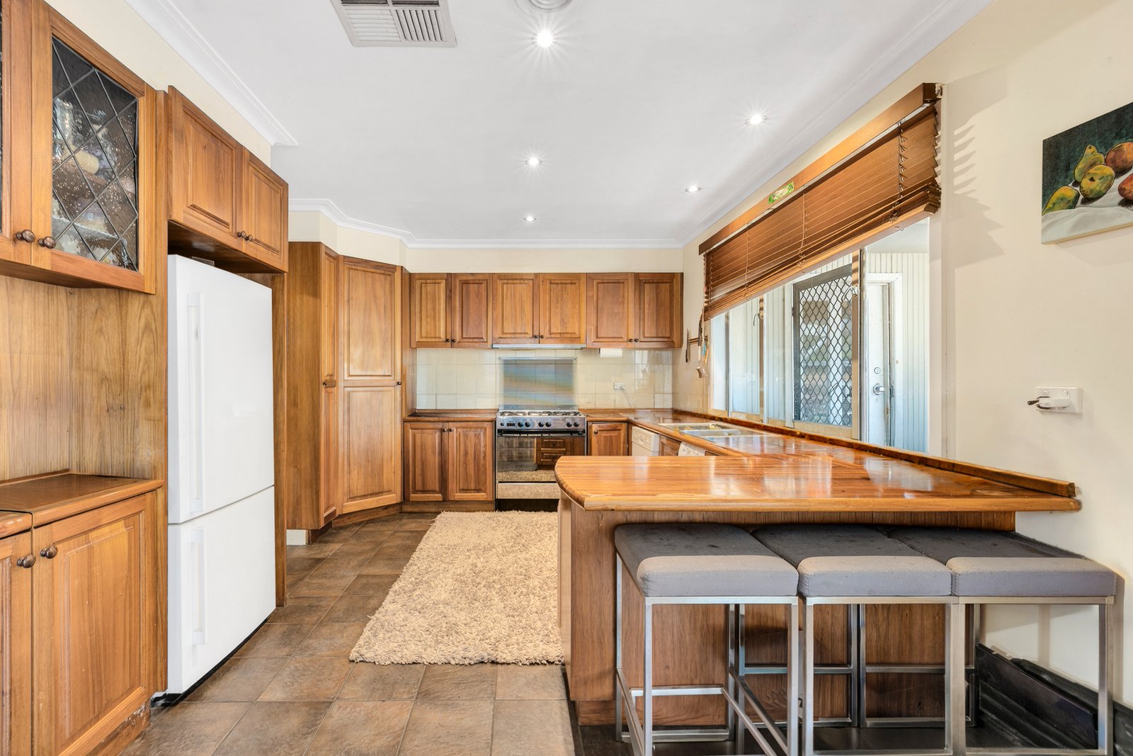 Gallery: 6 Ashby Court