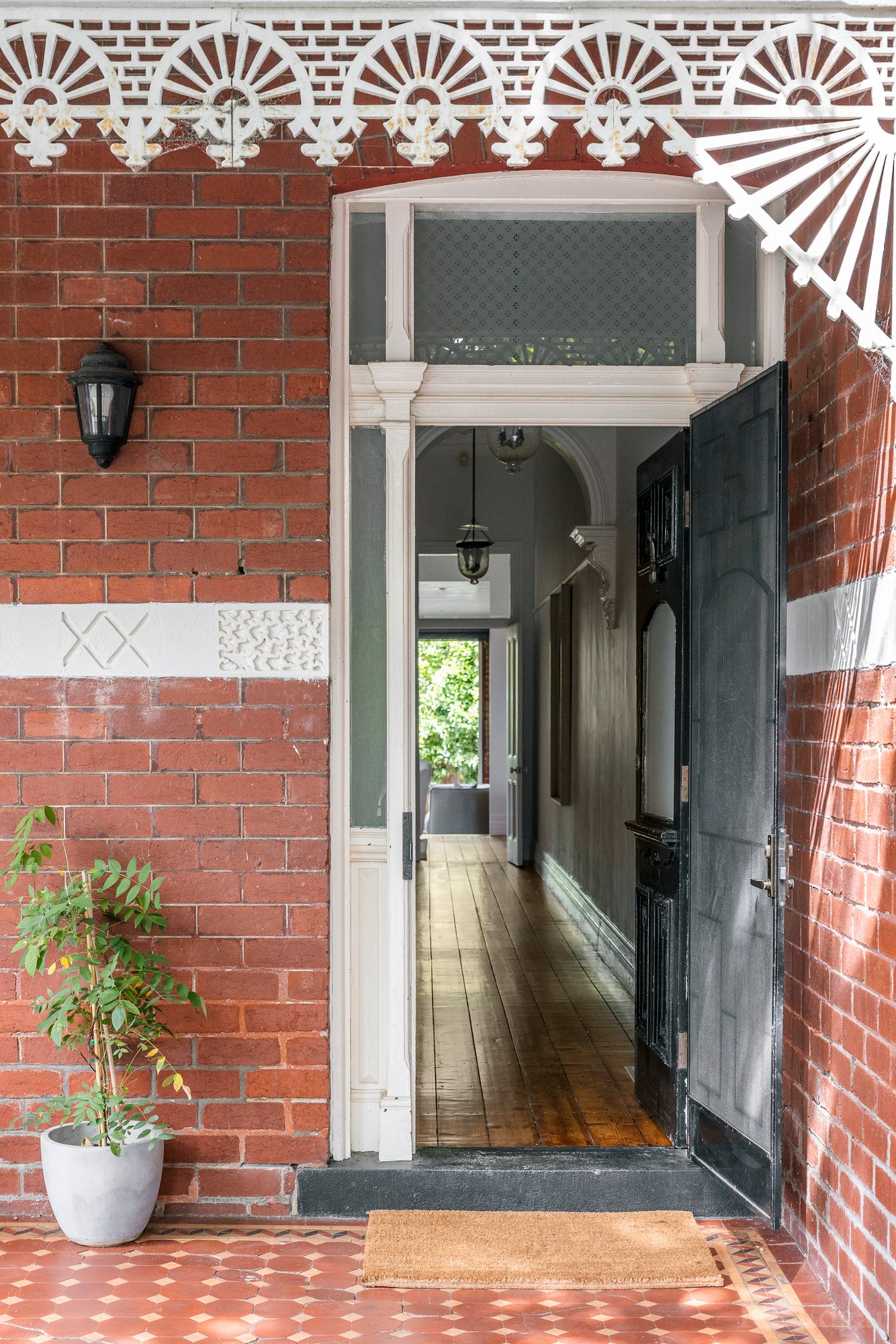 Real Estate and Property in 6 Ashleigh Road, Armadale, VIC