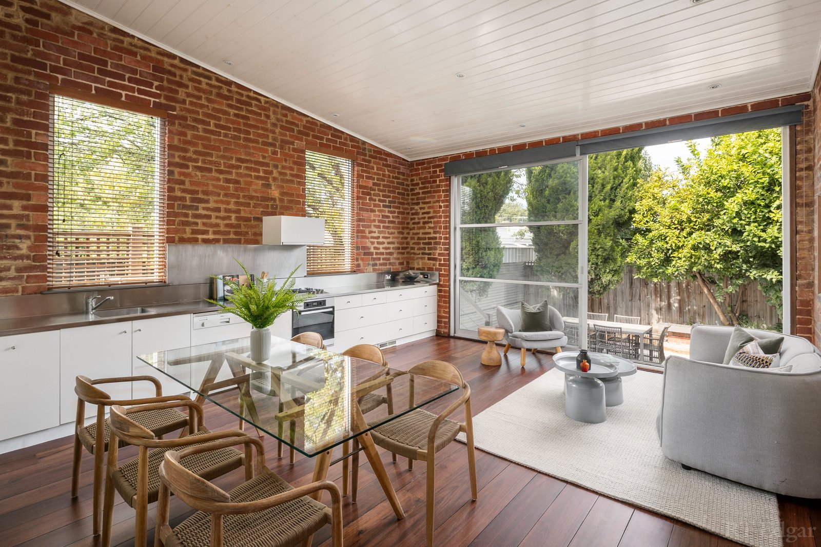 Real Estate and Property in 6 Ashleigh Road, Armadale, VIC