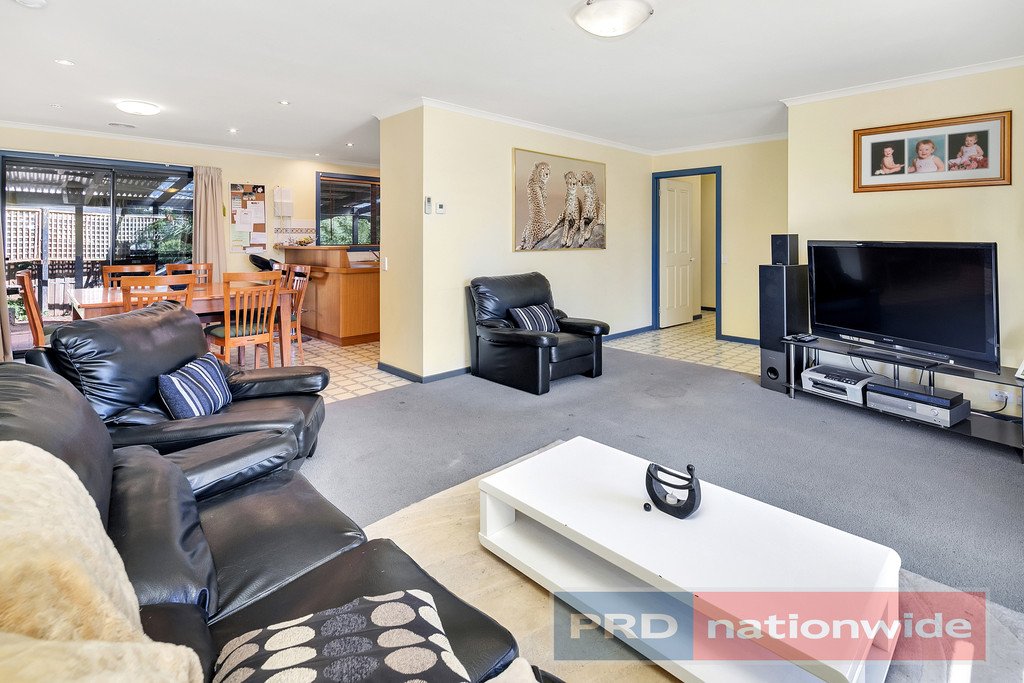 6 Ashley Grove MOUNT HELEN 4