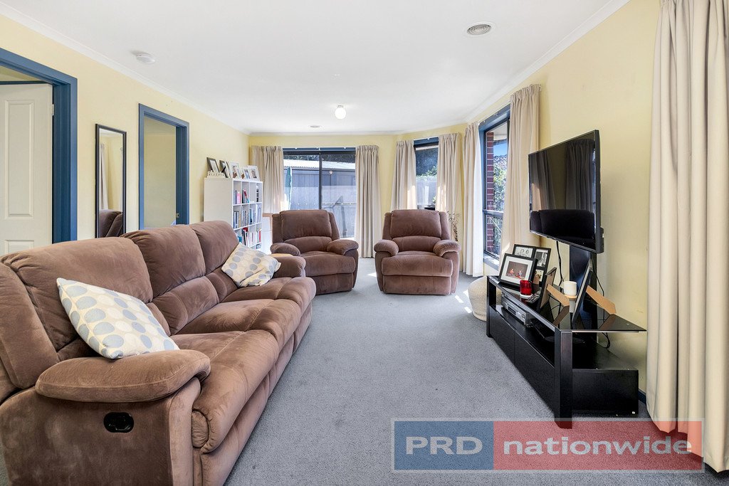 6 Ashley Grove MOUNT HELEN 5