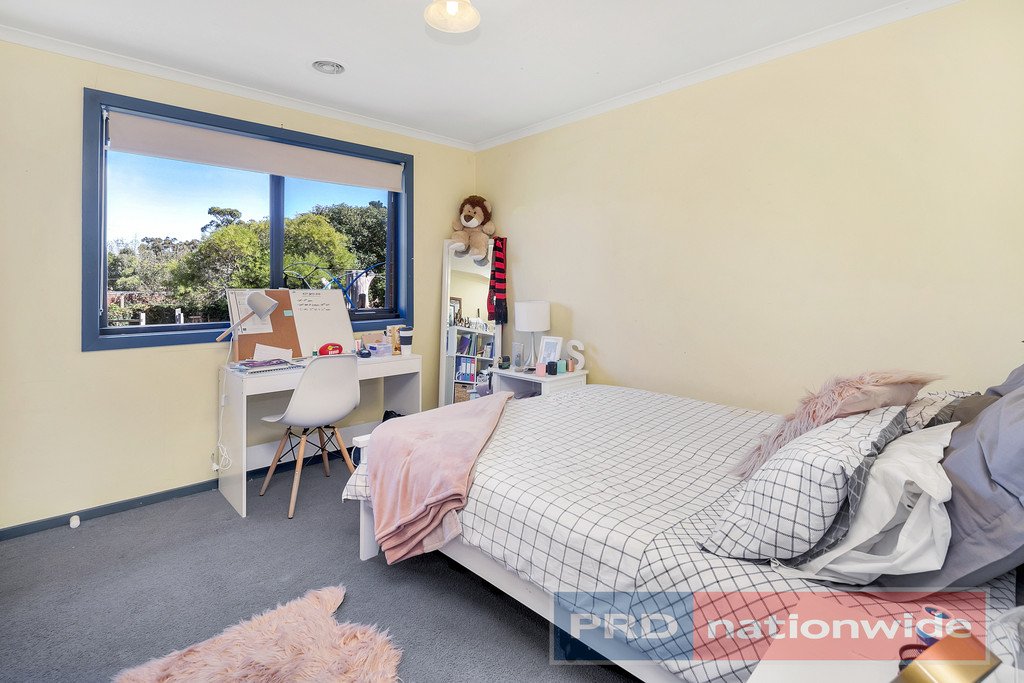 6 Ashley Grove MOUNT HELEN 8