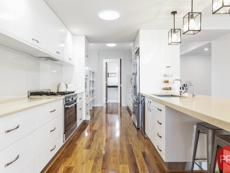 6 Ashmore Close ASHTONFIELD 4