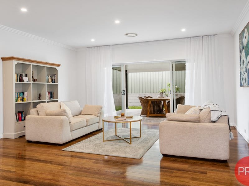 6 Ashmore Close ASHTONFIELD 11