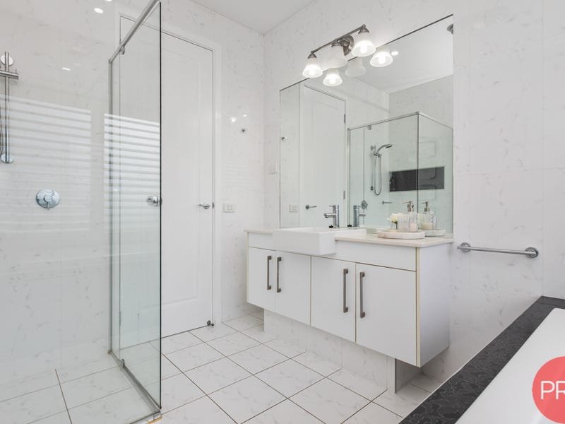 6 Ashmore Close ASHTONFIELD 20