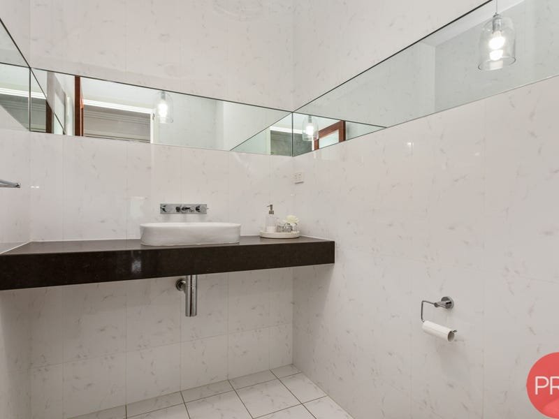 6 Ashmore Close ASHTONFIELD 21