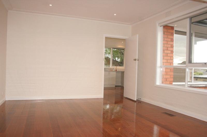 Gallery: 6 Ashwood Drive