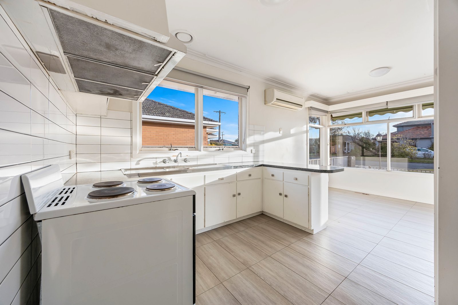 Gallery: 6 Aubrey Street