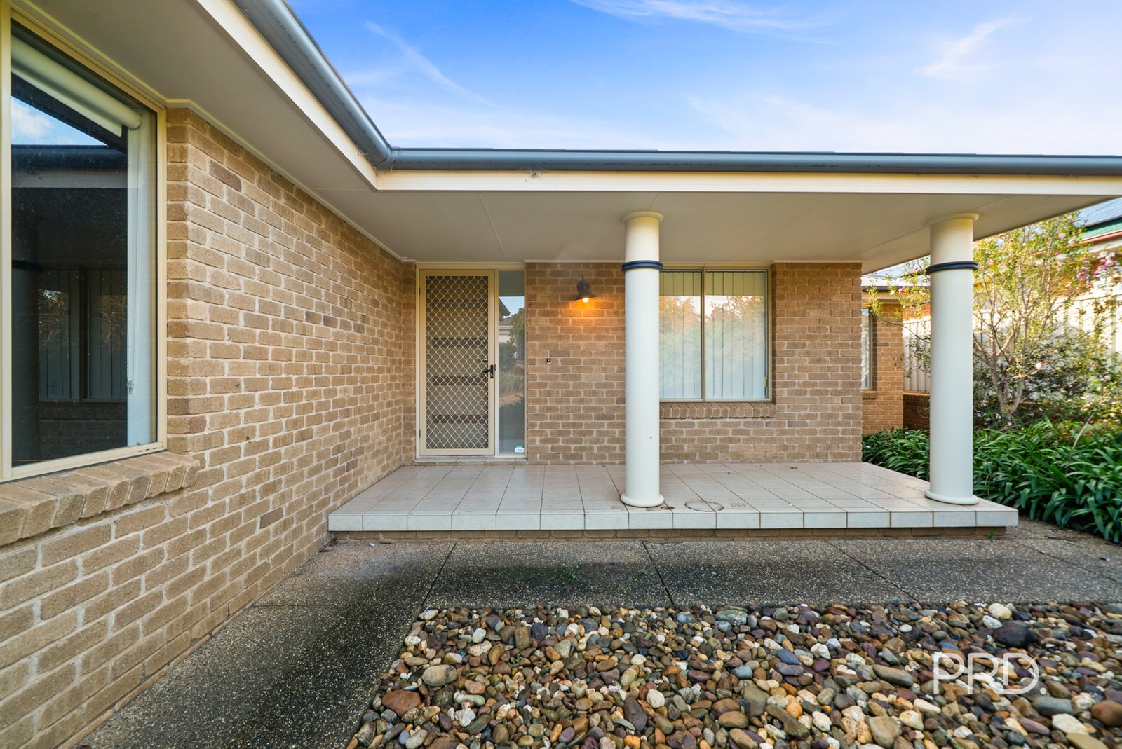 6 Auderdale Close BOURKELANDS 20