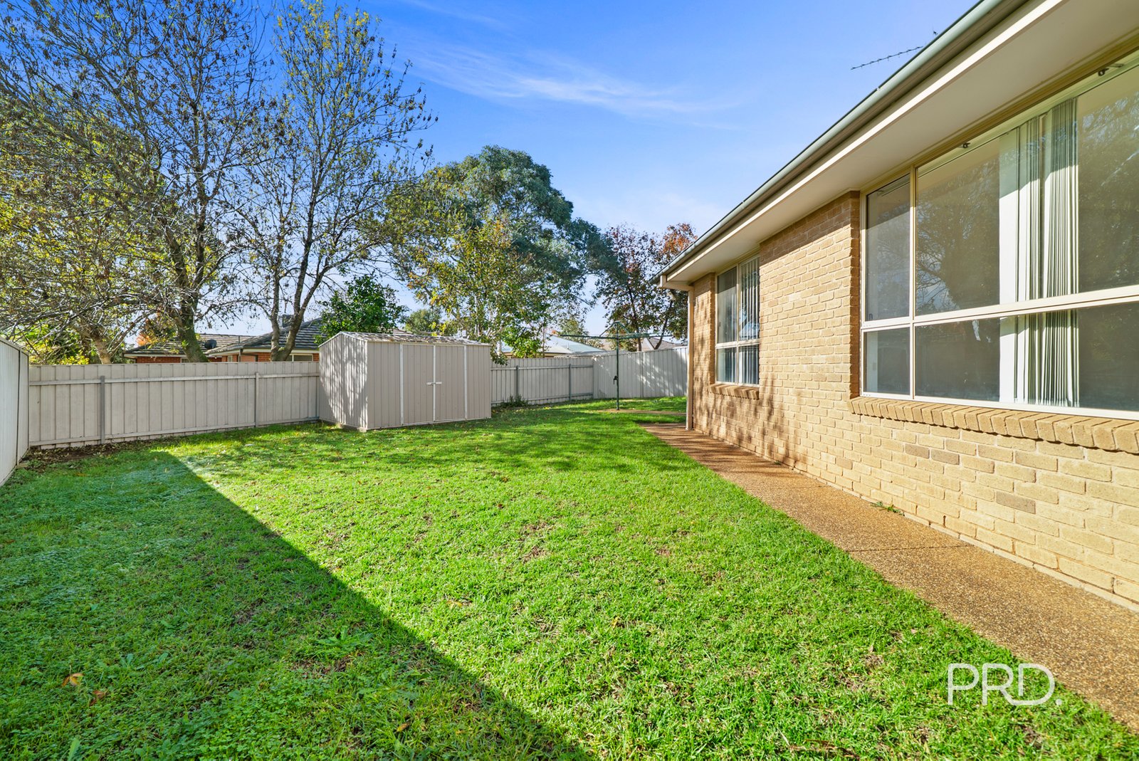 6 Auderdale Close BOURKELANDS 22