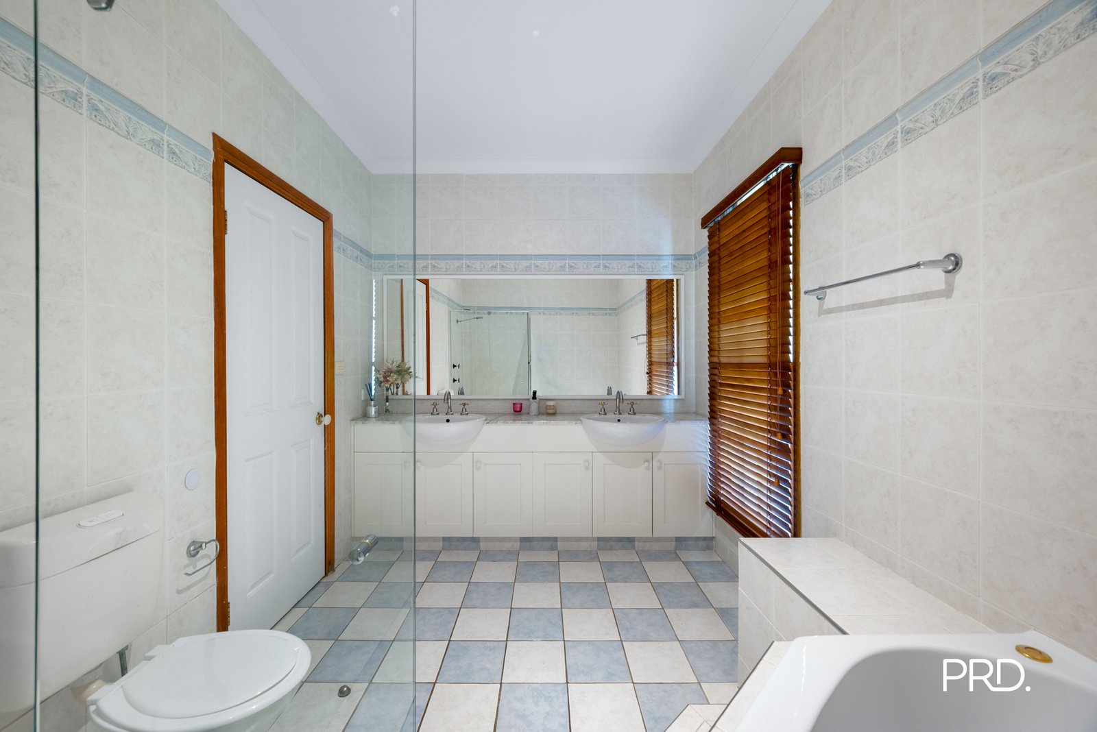 6 Austin Place ORCHARD HILLS 13