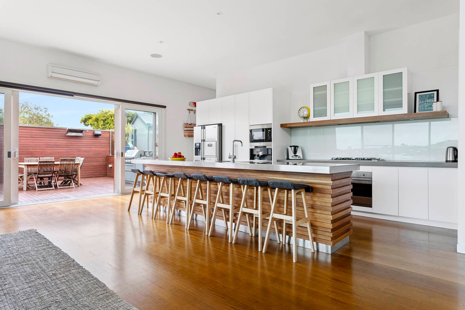 Real Estate and Property in 6 Aviemore Close, Sorrento, VIC